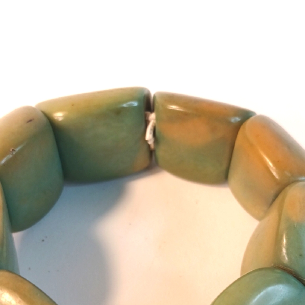 Vintage Green Beaded Bracelet Natural Stone Jewelry - Picture 4 of 4